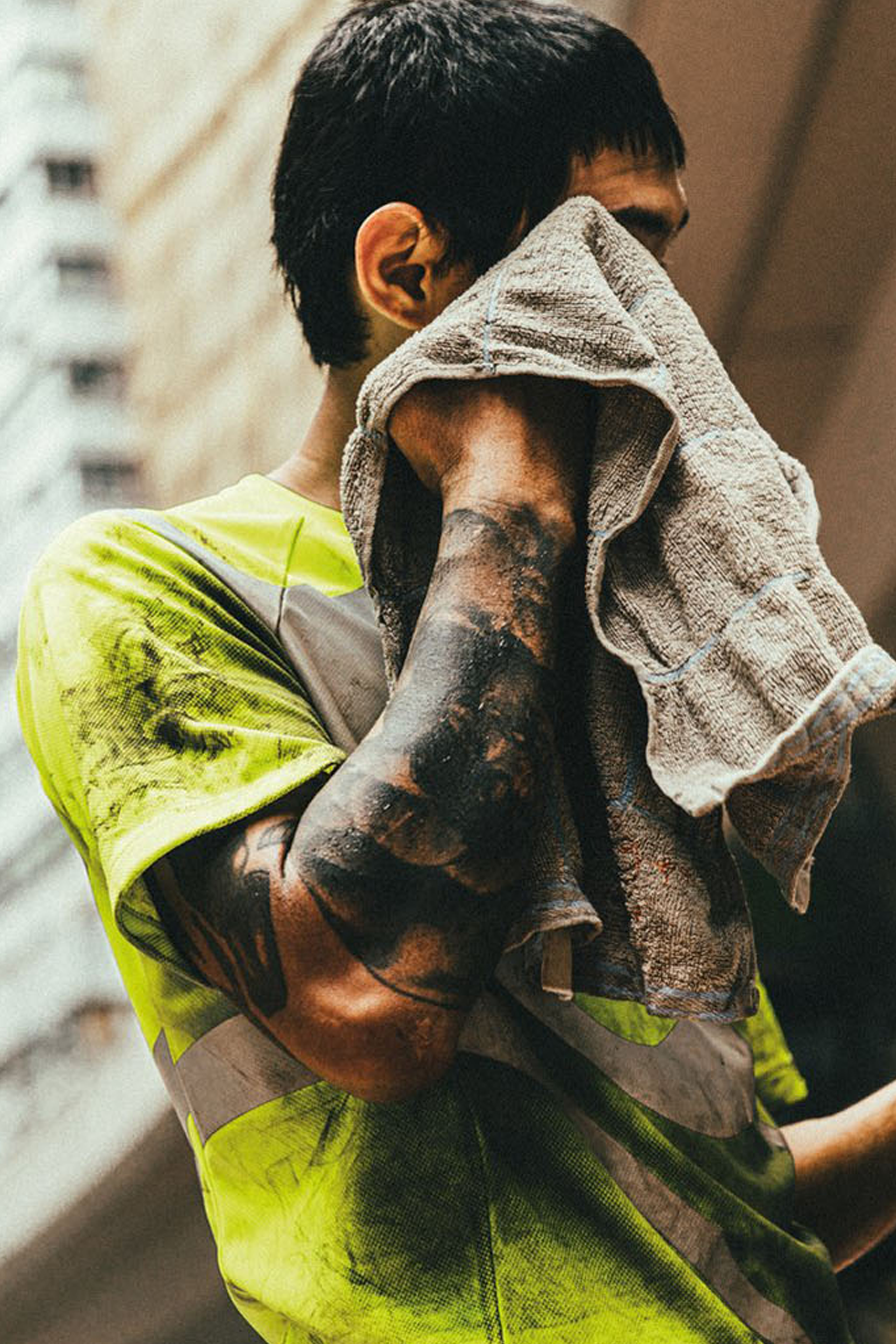 TMS.SITE press: Visla Magazine, May 2023, showcasing TMS.SITE workwear