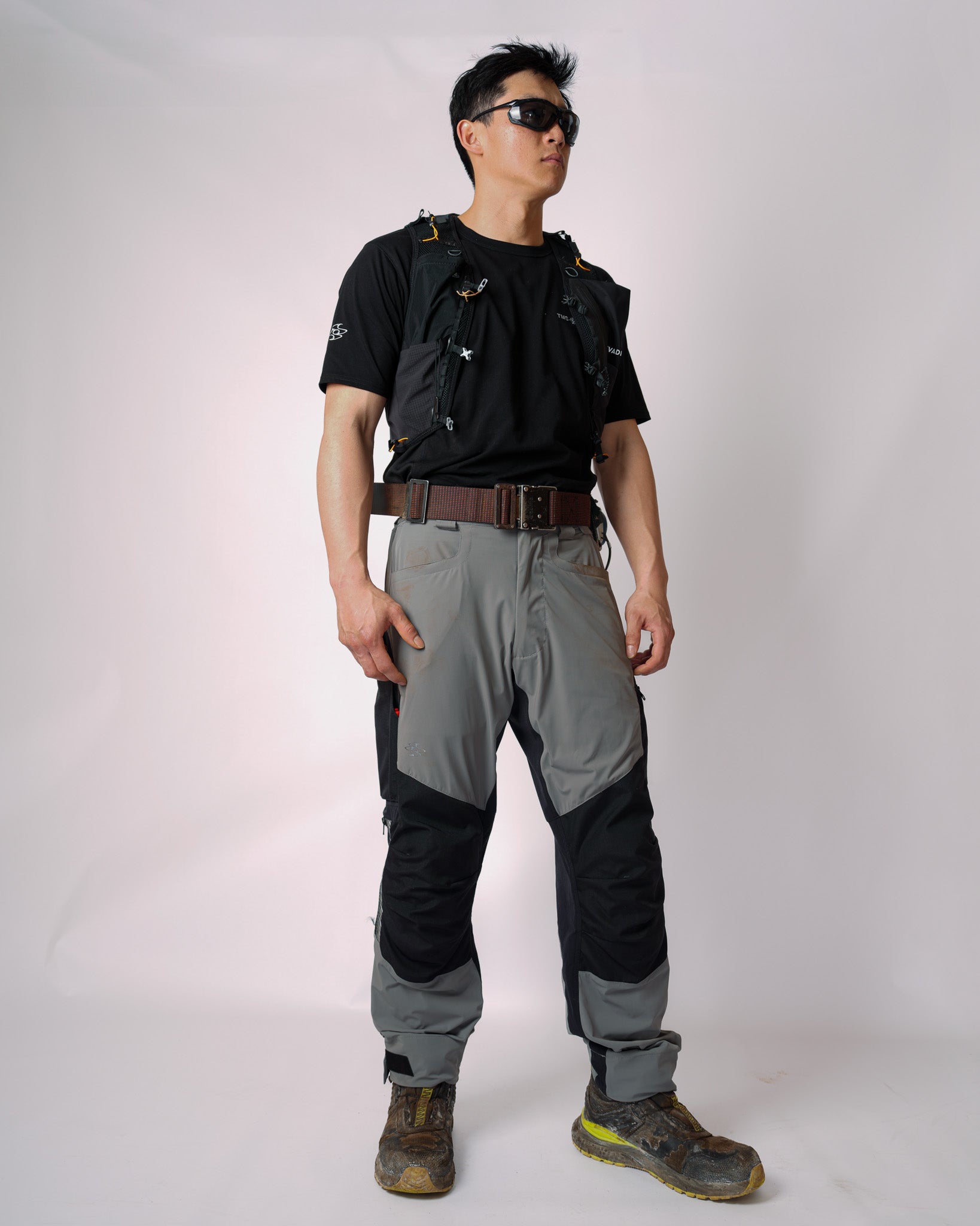 <tc>超輕機能工作褲4.0灰色</tc>