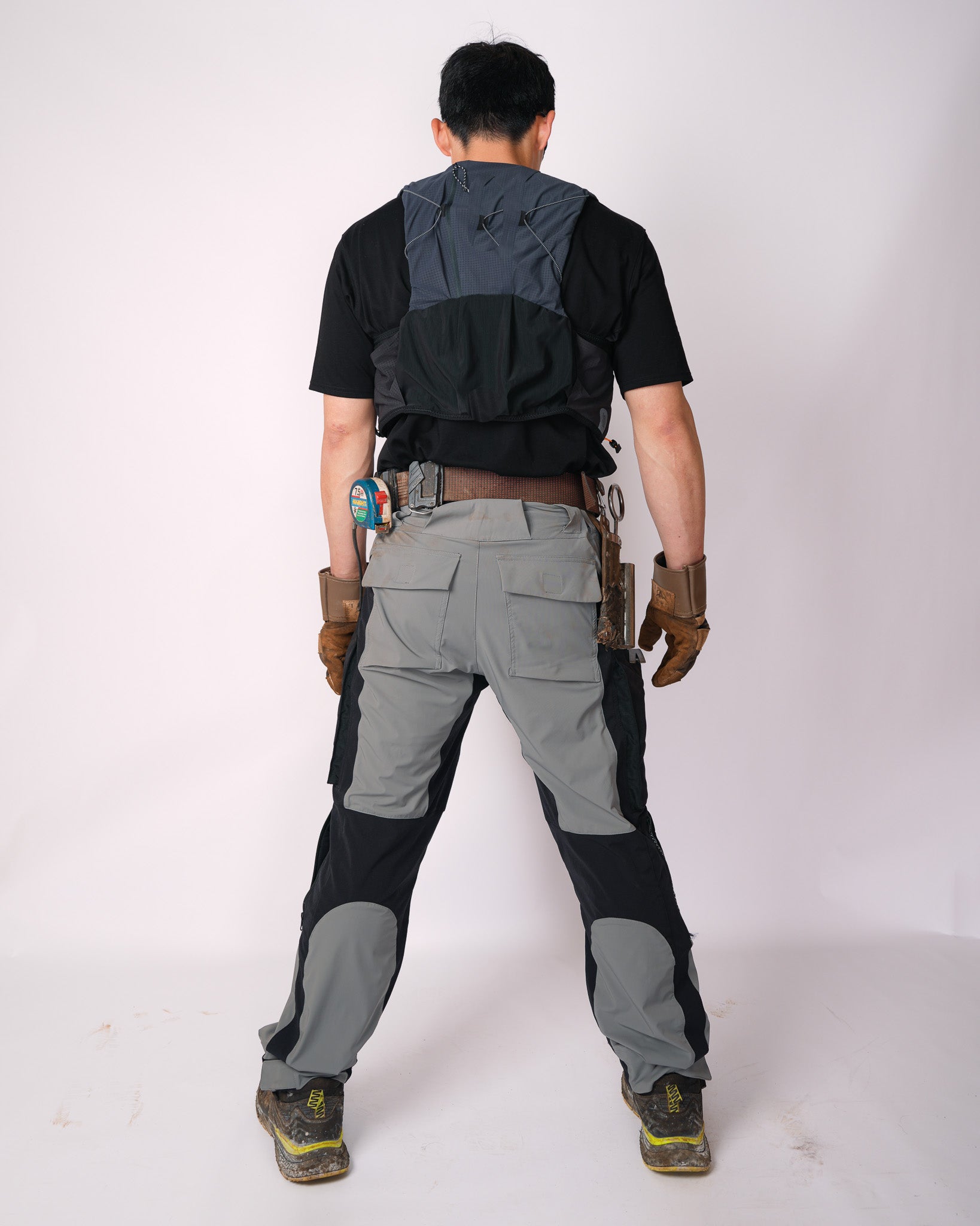 <tc>超輕機能工作褲4.0灰色</tc>