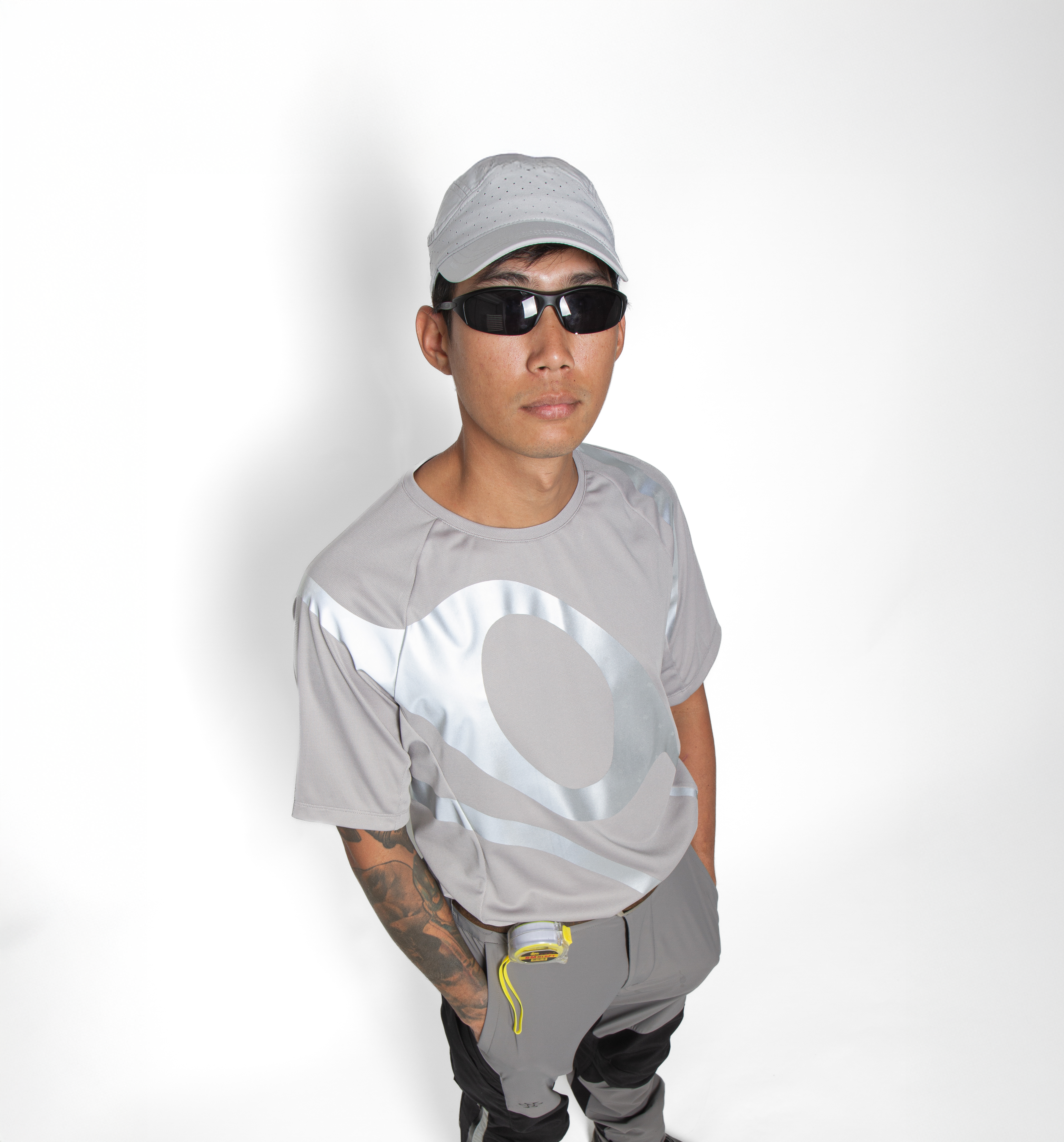 GREY REFLECTIVE QUICK DRY T-SHIRT