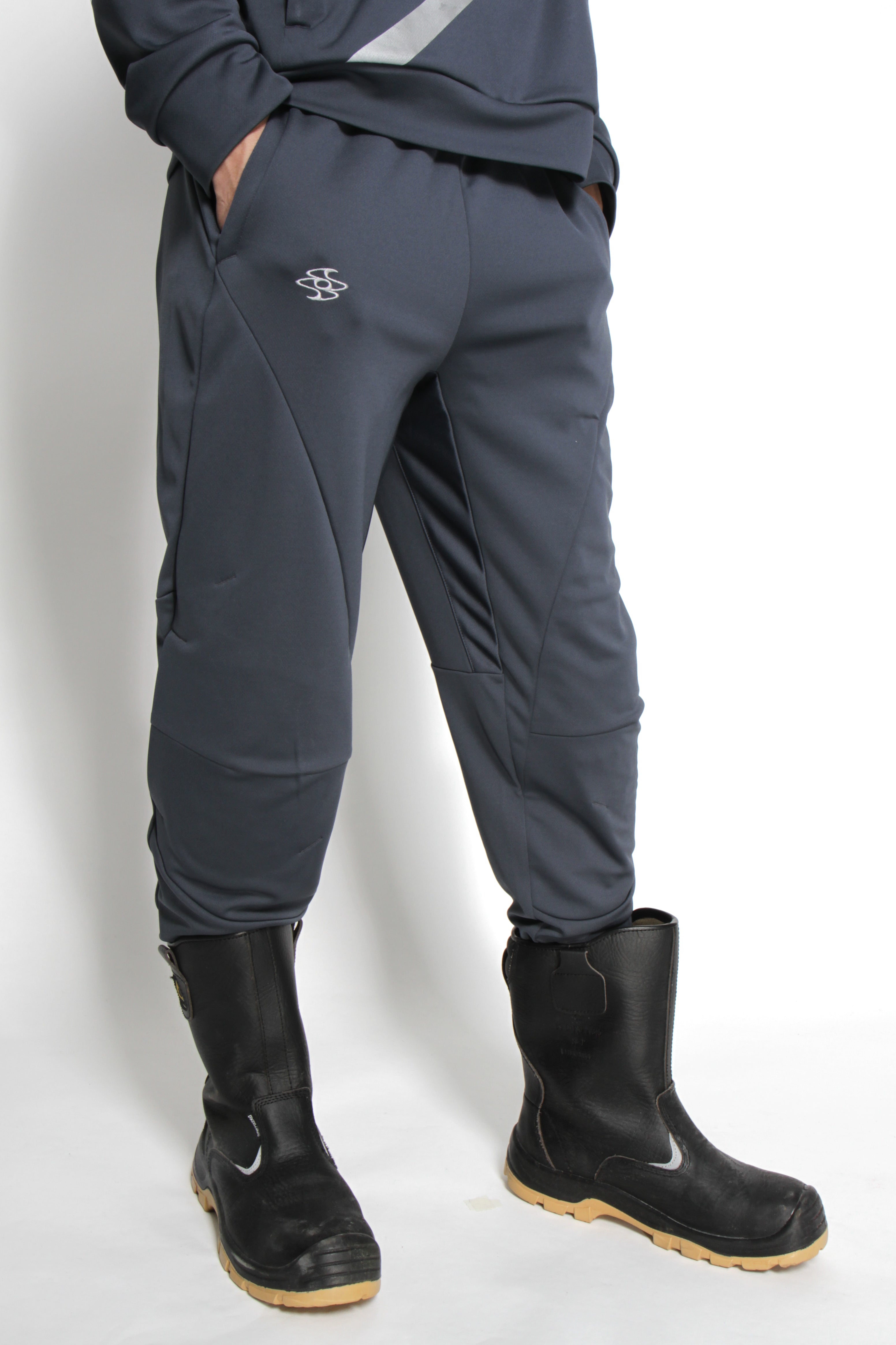 PROTECTIVE TRACKPANTS